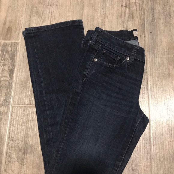 [Banana Republic] Distressed Bootcut Jeans- (Size 25 short /0Short) - Picture 3 of 4